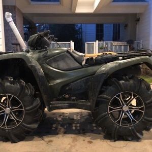 Meet your Posher, Emery